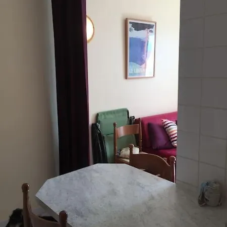 Studio Vue Mer Avec Piscine Apartment Le Lavandou